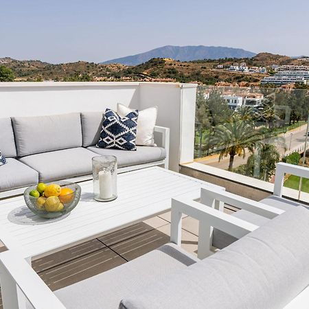Appartement Magnificent Frontline Golf Penthouse In Navigolf La Cala De Mijas Extérieur photo