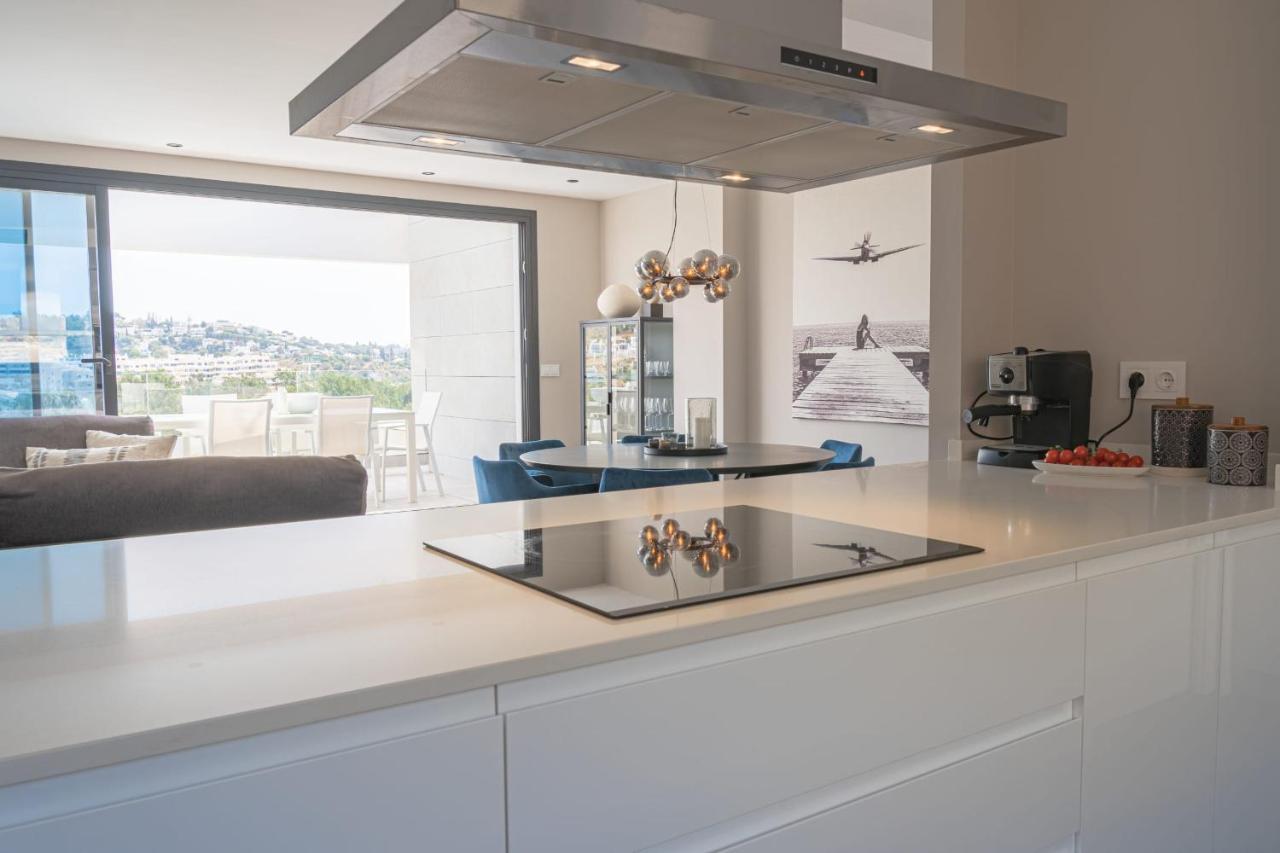 Appartement Magnificent Frontline Golf Penthouse In Navigolf La Cala De Mijas Extérieur photo